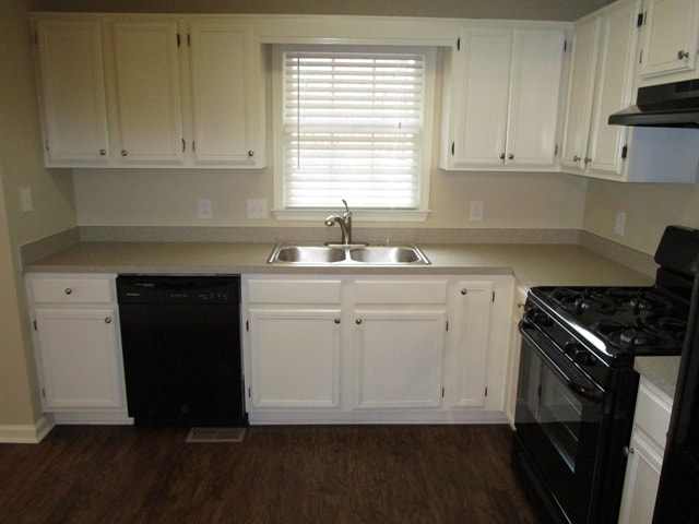 Building Photo - 3662 N Hampton Drive