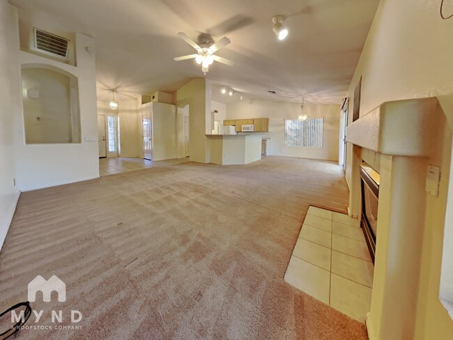 Foto del edificio - 26224 N 45th St