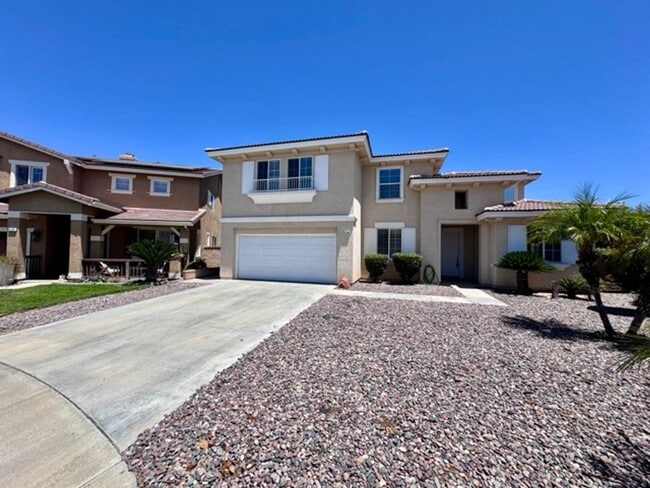 Building Photo - Murrieta Home with 6 Bedrooms plus a Bonus...