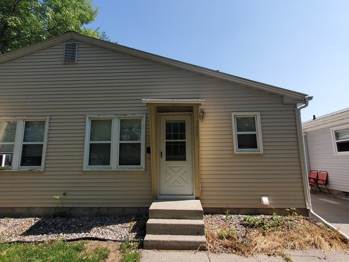 Primary Photo - 709 S 17th St