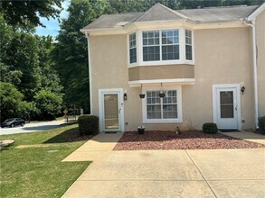 Building Photo - 3127 Fields Dr