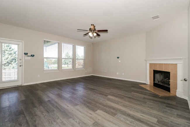 Foto del edificio - 2429 Candle Ridge Trail