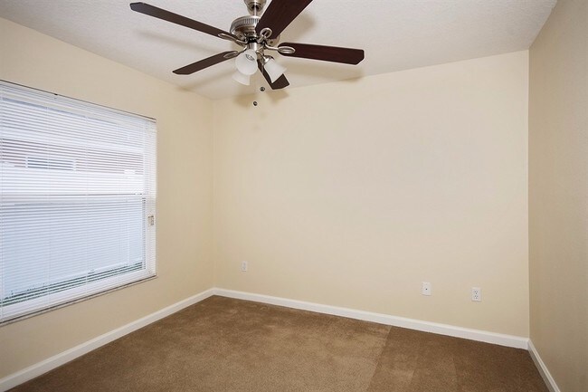 Building Photo - 15443 Markham Dr