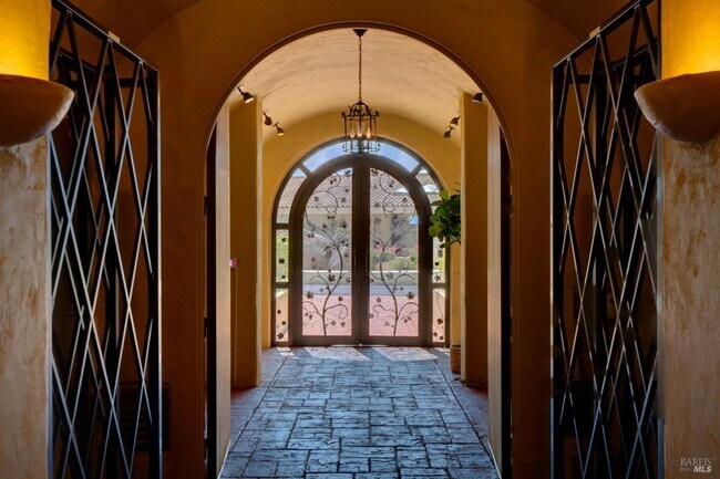 Foto del edificio - 2275 Old Soda Springs Rd