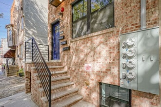 Building Photo - 2335 Wharton St