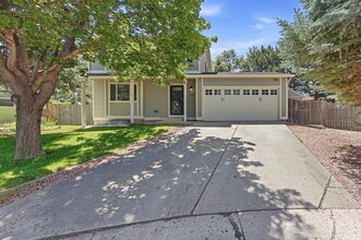 Building Photo - 2115 Golden Barrel Ct