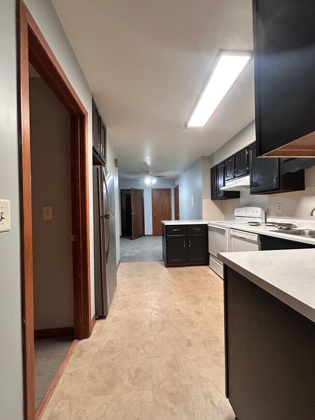 Foto del edificio - 950 N Kelly St