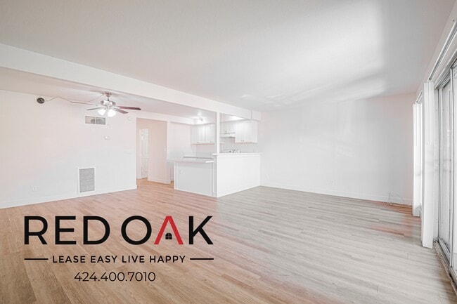 Building Photo - 855 S Citrus Ave