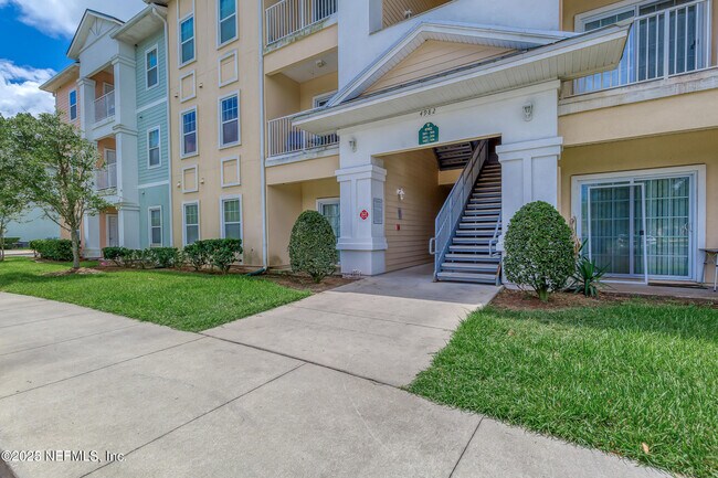 Foto del edificio - 4982 Key Lime Dr