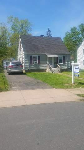 Front with Driveway - 27 Bannister St