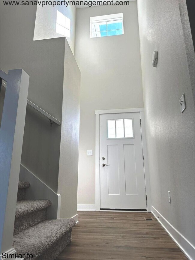 Foto del edificio - 3065 Fairfield Dr
