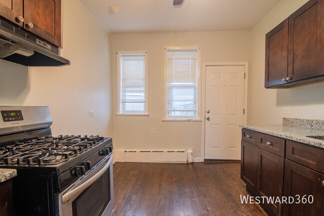 Foto del edificio - 308 S Springfield Ave