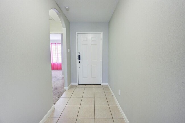 Foto del edificio - 9814 Garnet Springs Dr