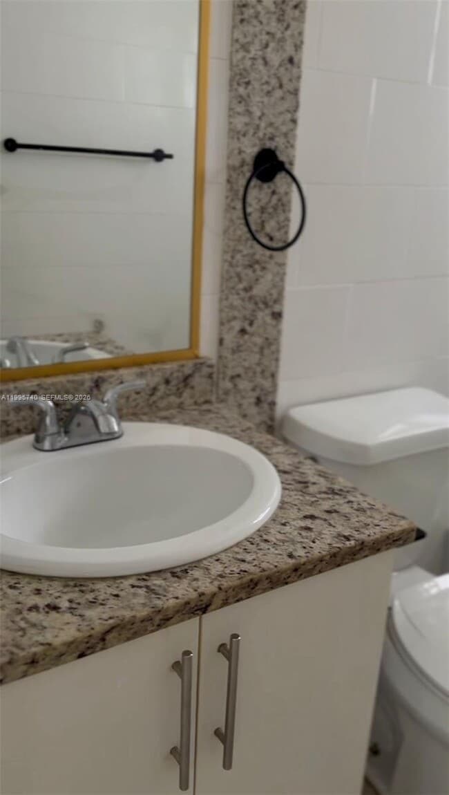 Building Photo - 2615 Polk St