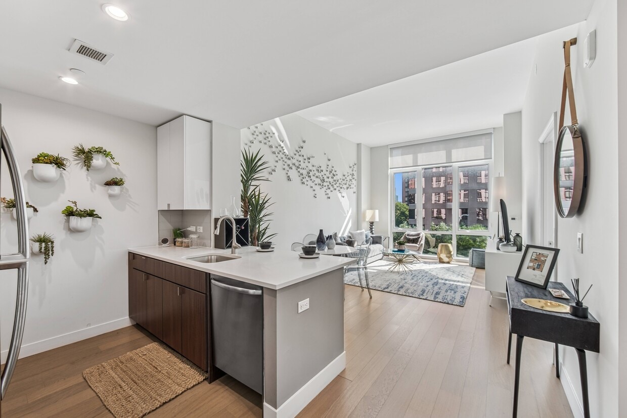 Primary Photo - Continuum