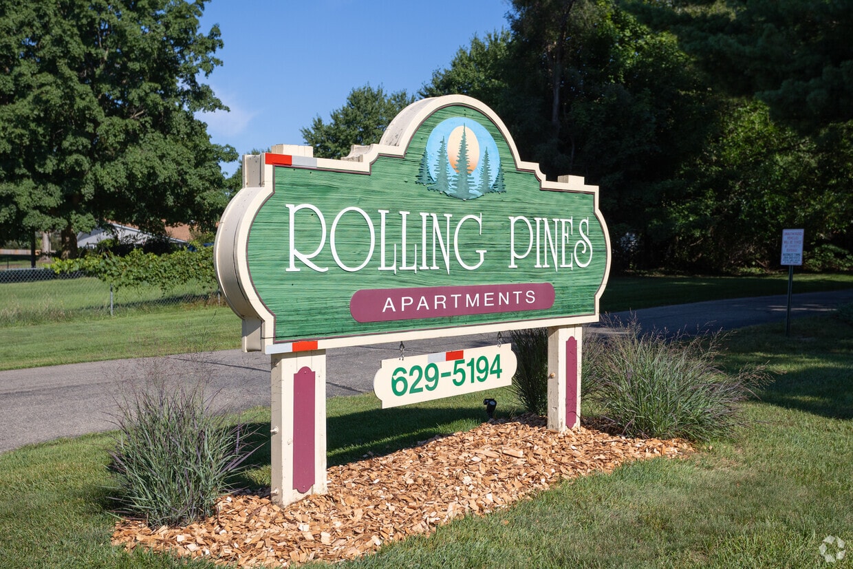 Primary Photo - Rolling Pines Apartments
