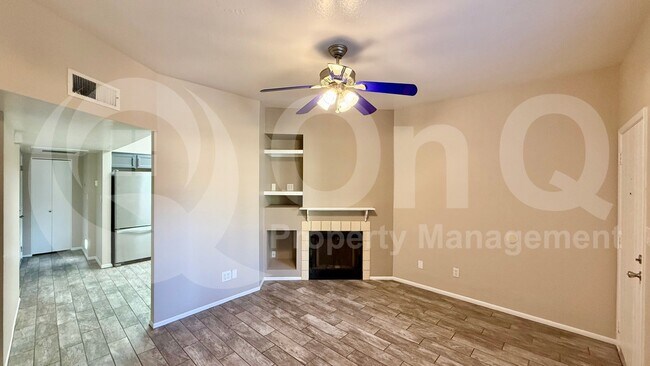 Foto del edificio - 1126 W Elliot Rd