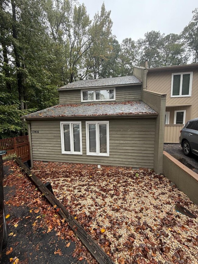 Building Photo - 13416 Woodbriar Rdg