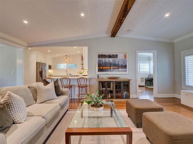 Foto del edificio - 1791 Spruce Ave