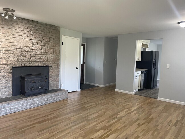 Foto del edificio - 4605 237th Pl SW