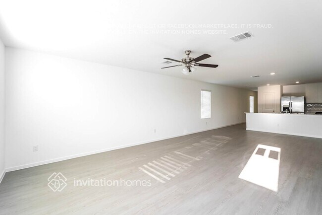 Building Photo - 9612 Verite St