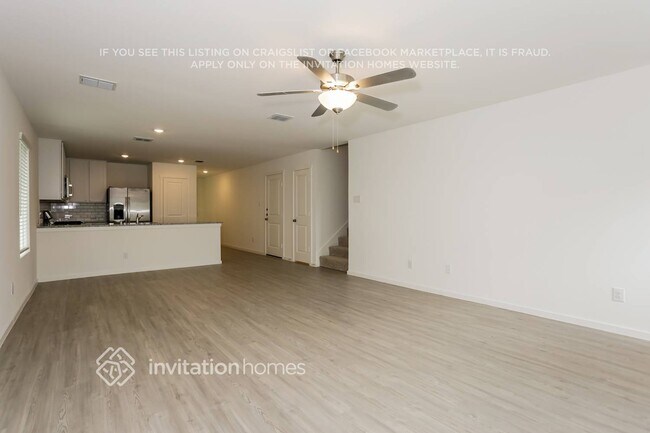 Foto del edificio - 7108 Landings Edge Rd