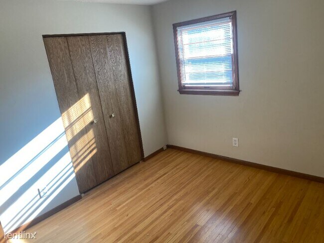 Building Photo - 4 br, 2 bath House - 7320 Memory Ln NE