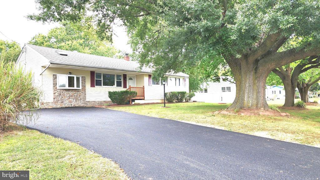 Primary Photo - 7489 Old Beach Rd