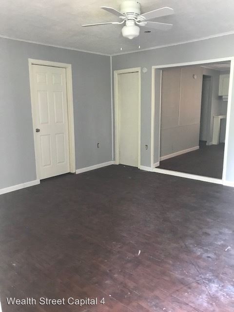 Building Photo - 945 3rd St