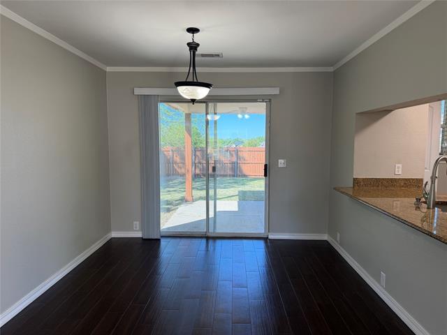 Foto del edificio - 1424 Pheasant