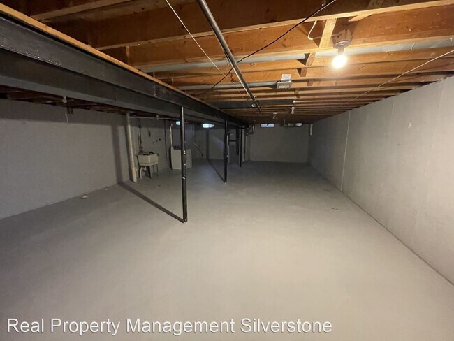 Foto del edificio - 3 br, 1 bath House - 5716 N Walton