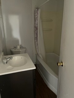 Foto del edificio - 1005 N B St