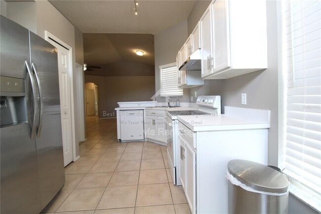 Foto del edificio - 464 Briar Bay Cir