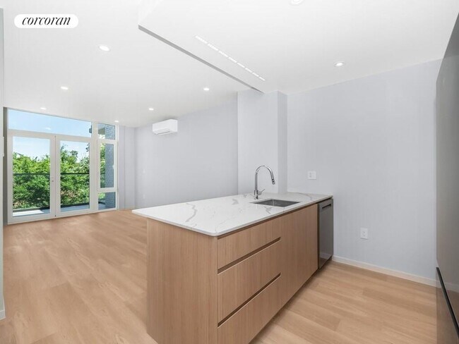 Foto del edificio - 1054 41st St