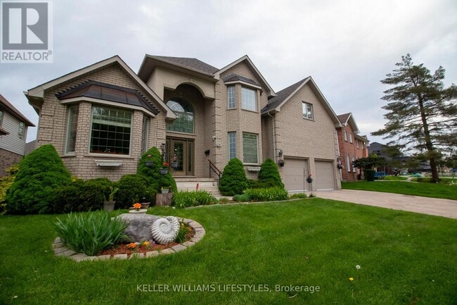 Building Photo - 206 Ambleside Dr