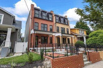 Building Photo - 4411.5 Illinois Ave NW