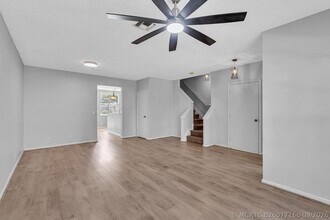 Building Photo - 10881 Sea Hibiscus Ln