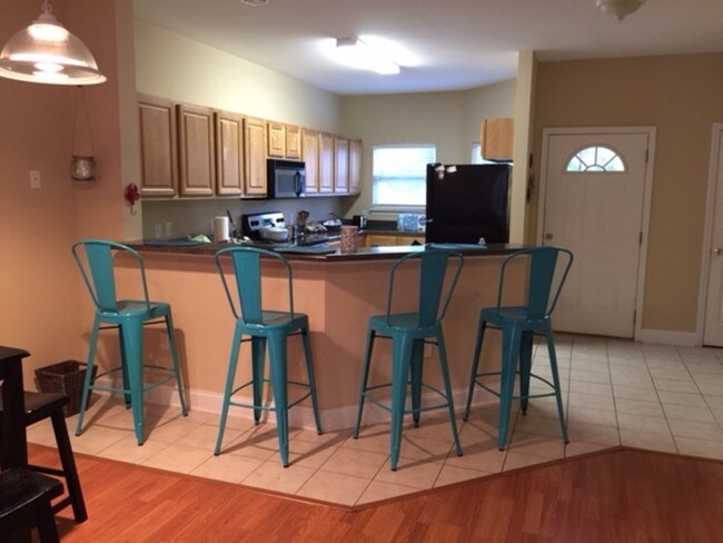 Foto del edificio - 2545 Baytown Cir