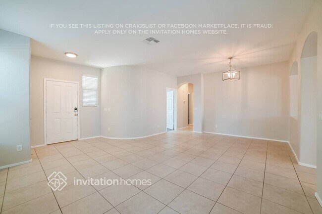Foto del edificio - 18178 W Ivy Ln