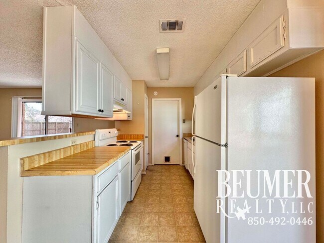 Foto del edificio - Charming 3 bedroom 2 bath Home for Rent