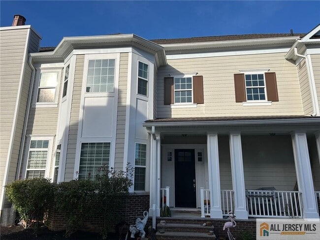 Building Photo - 30 Hamilton Dr