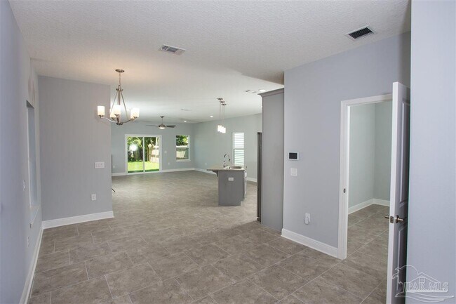 Foto del edificio - 405 N Coyle St