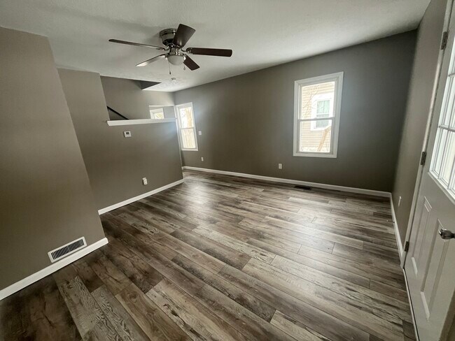 Foto del edificio - 638 Sherman St