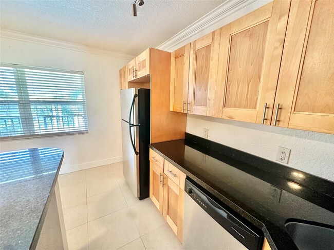 Foto del edificio - 660 NE 11th Ave