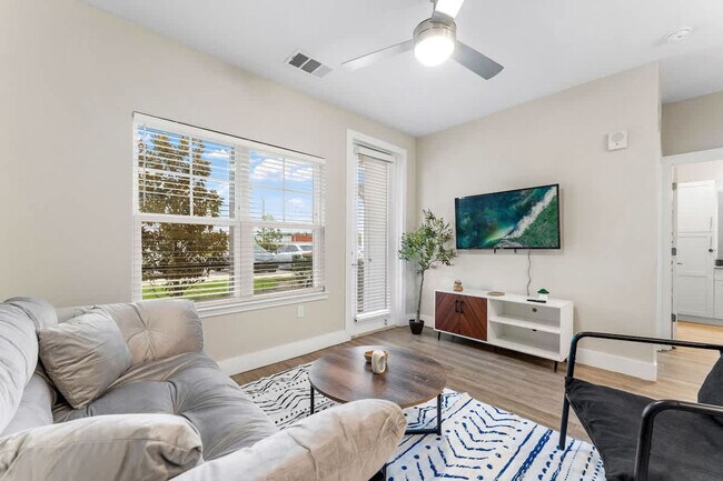 Foto del edificio - 12595 Windy Pointe Lp