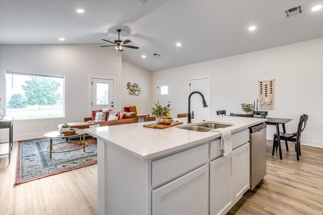 Foto del edificio - 519 Briarbrook Ln