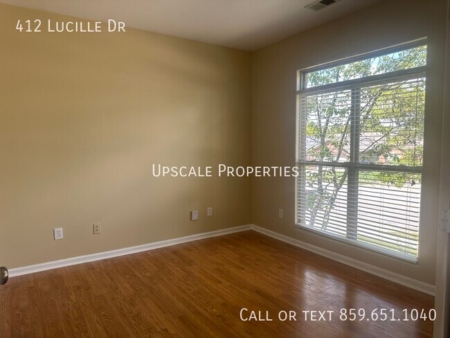 Foto del edificio - 412 Lucille Dr