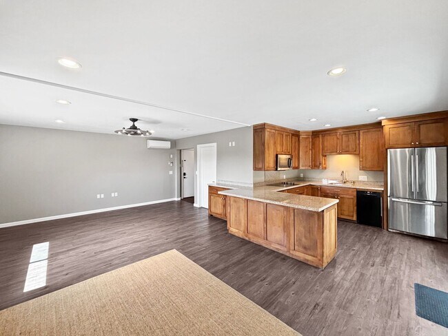 Building Photo - Stunning 1BA Studio in Cherokee Point w/ P...