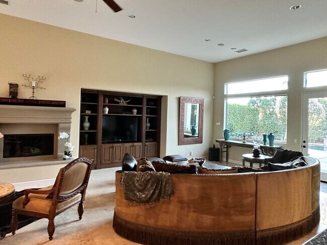 Foto del edificio - 46710 Bradshaw Trail
