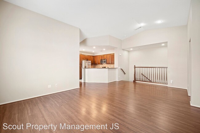 Building Photo - 2 br, 2 bath House - 35804 Alpental Lane #1